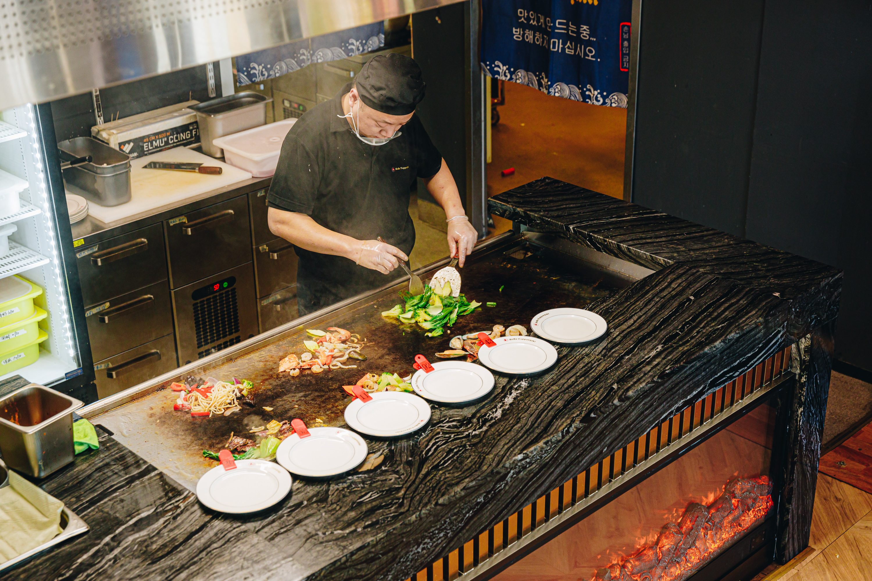 Teppanyaki station at Amano Buru